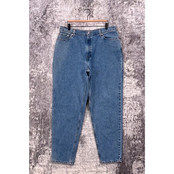 Vintage Levis 18 W x 29 Womens Made In USA 550 Relaxed Fit Tapered Leg - Picture 1 of 8